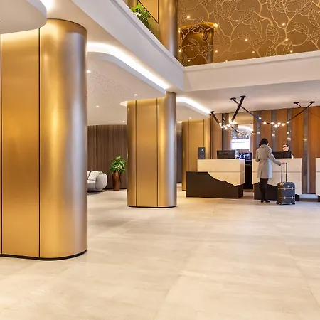 Otel Mercure 4*