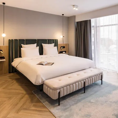 Mercure 4*